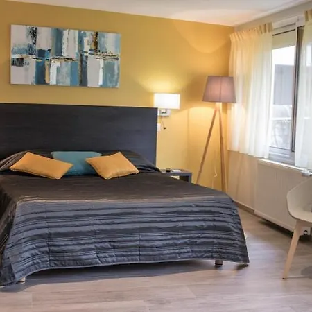 La Bonne Hotel 2*