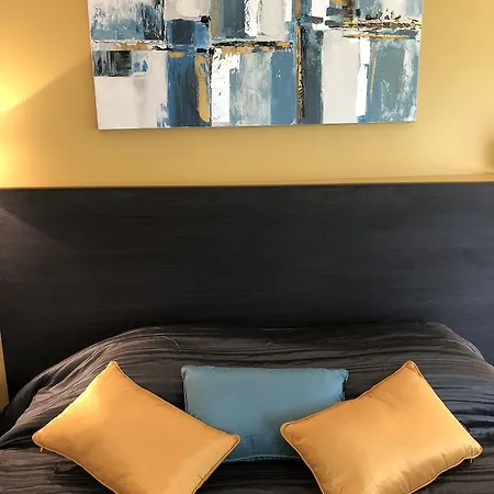 Hotel La Bonne