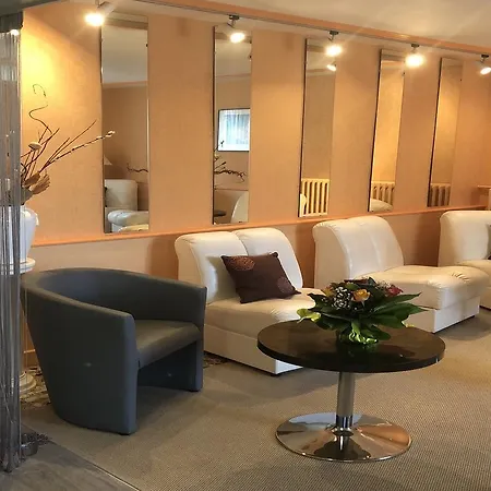 La Bonne Hotel