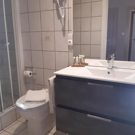 La Bonne Hotel 2*